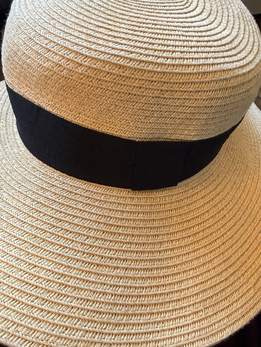 H&M divided wide